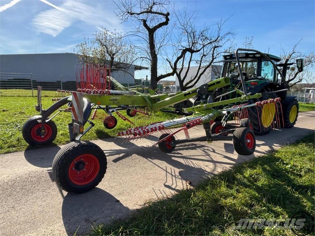 CLAAS Liner 2700 Combina