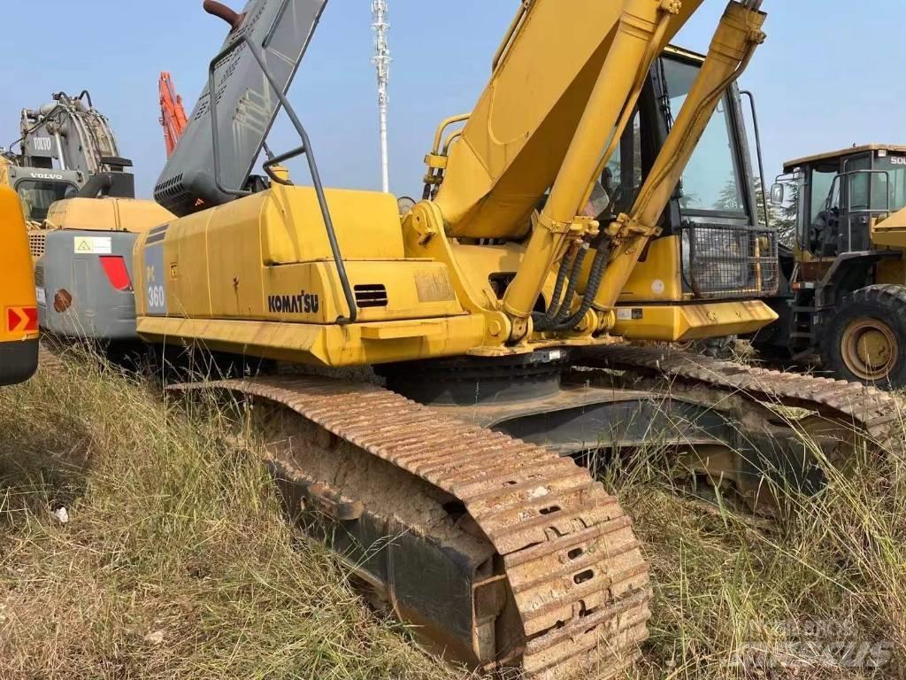 Komatsu PC 360 Excavatoare pe șenile
