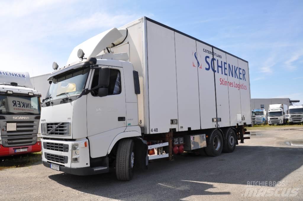 Volvo FH440 6X2 Autocamioane