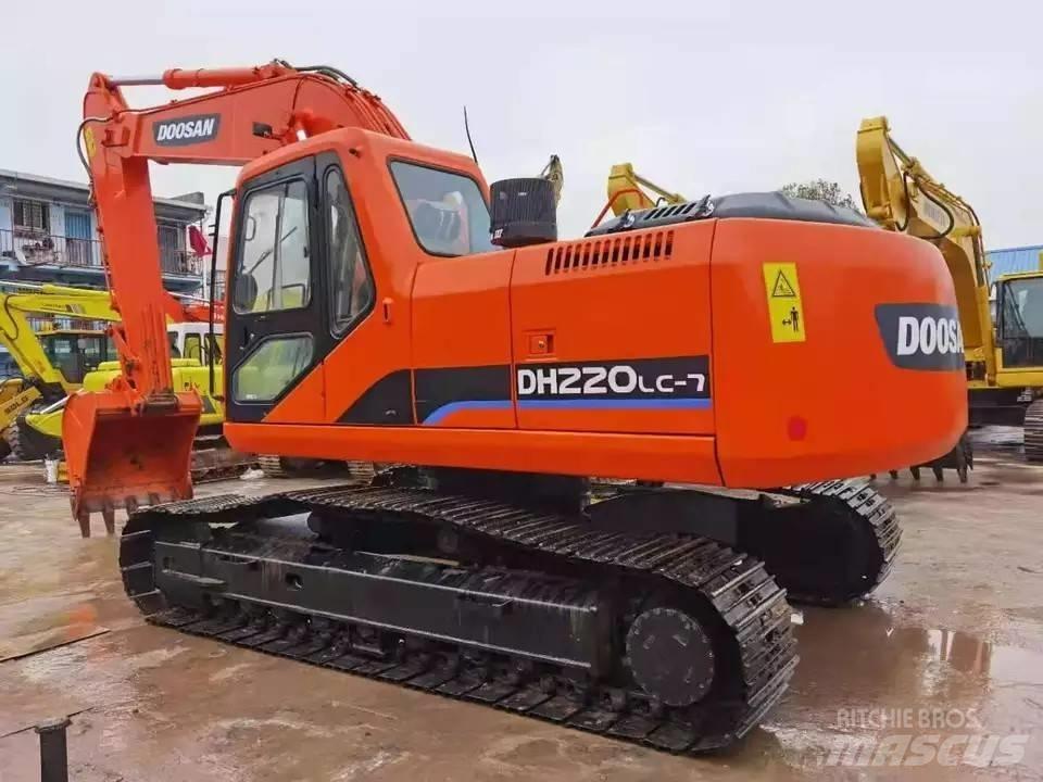 Doosan DH 220 Excavatoare pe șenile
