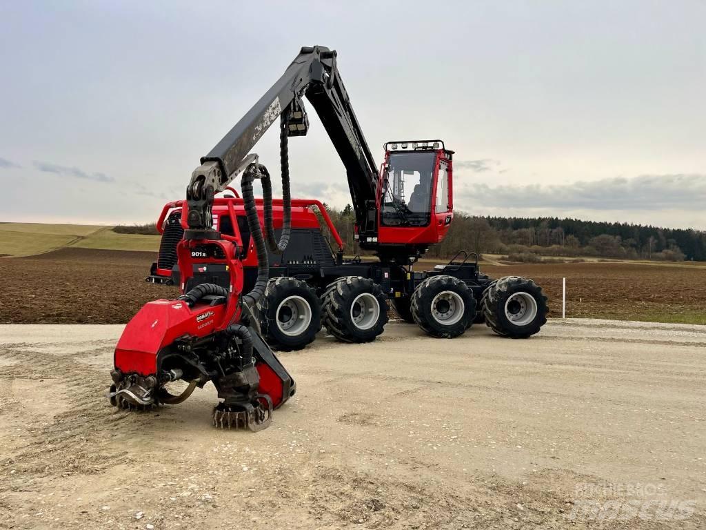 Komatsu 901 XC Combine forestiere