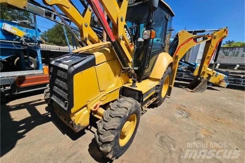 CAT 426F2 TLB Buldoexcavatoare