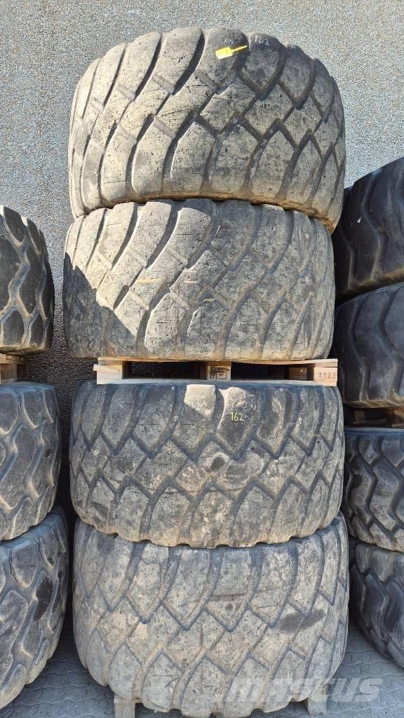  Dæk 750/65 R25 Roti