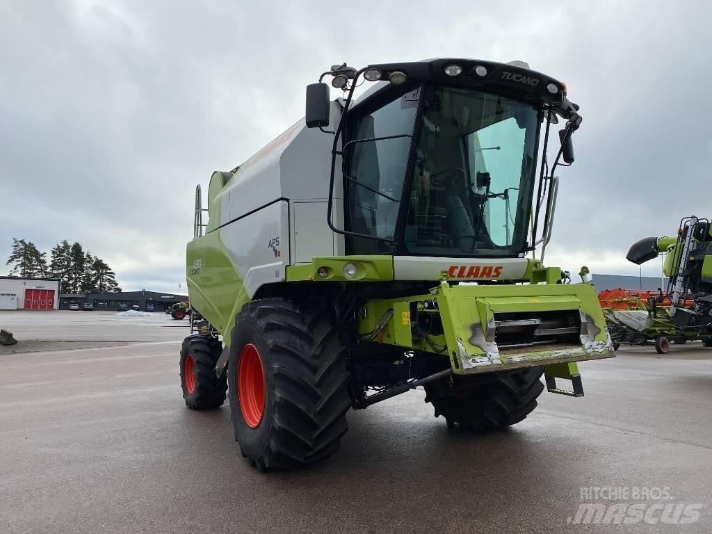 CLAAS Tucano 430 Combine de secerat