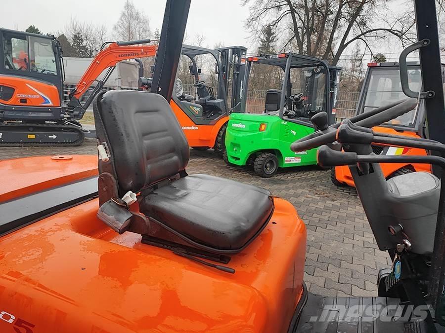 Doosan D30G Stivuitor diesel