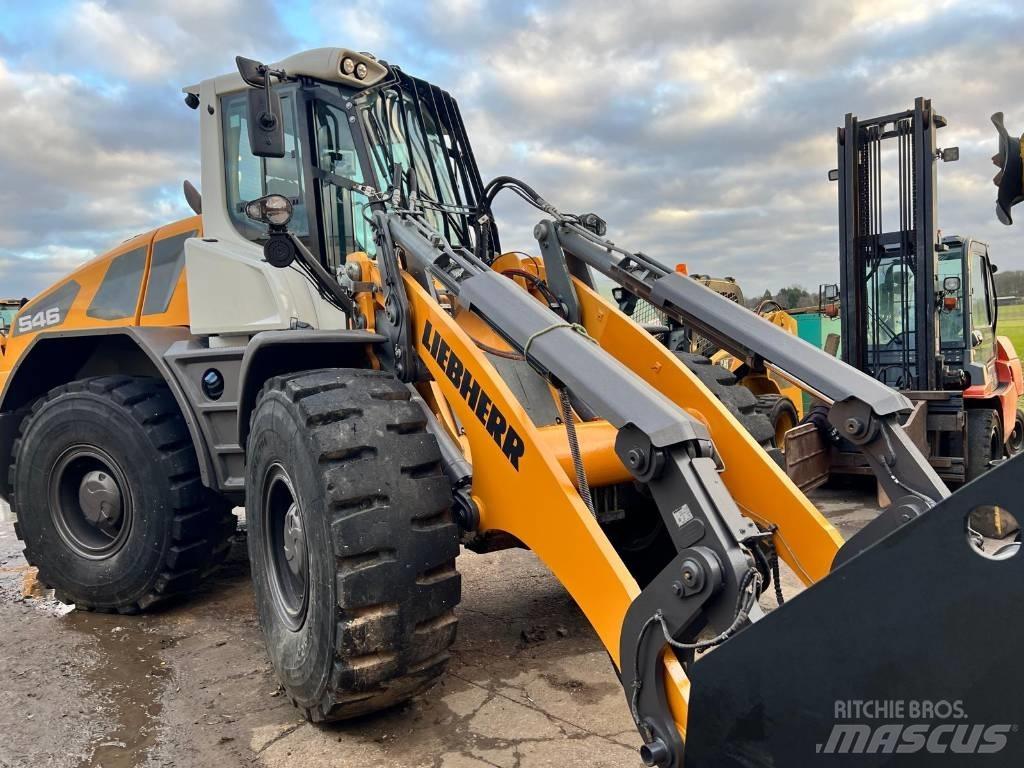Liebherr L546 Incarcator pe pneuri