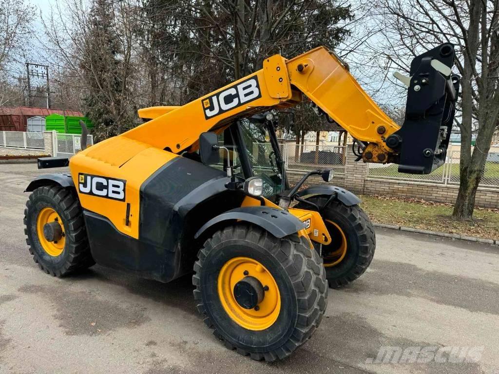 JCB 527-58 Manipulatoare agricole