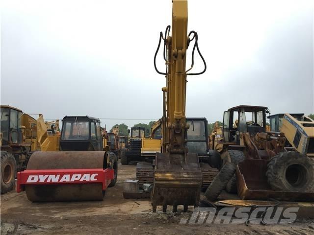 Kobelco SK 220 Excavatoare pe șenile
