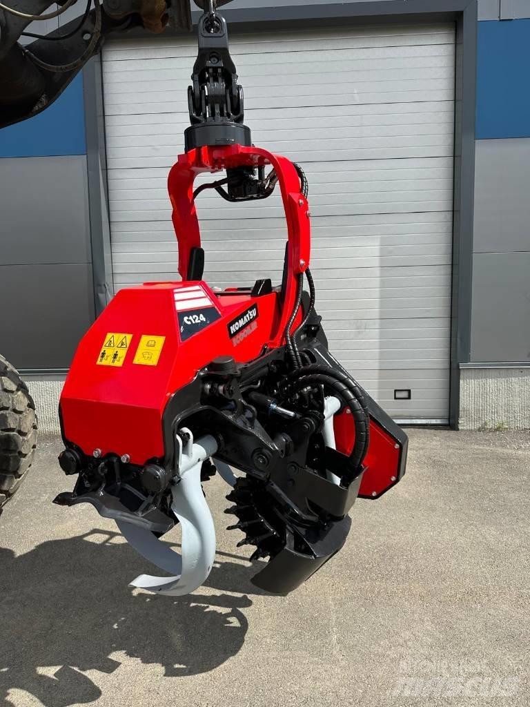 Komatsu C 124 Capete pentru culegatoare