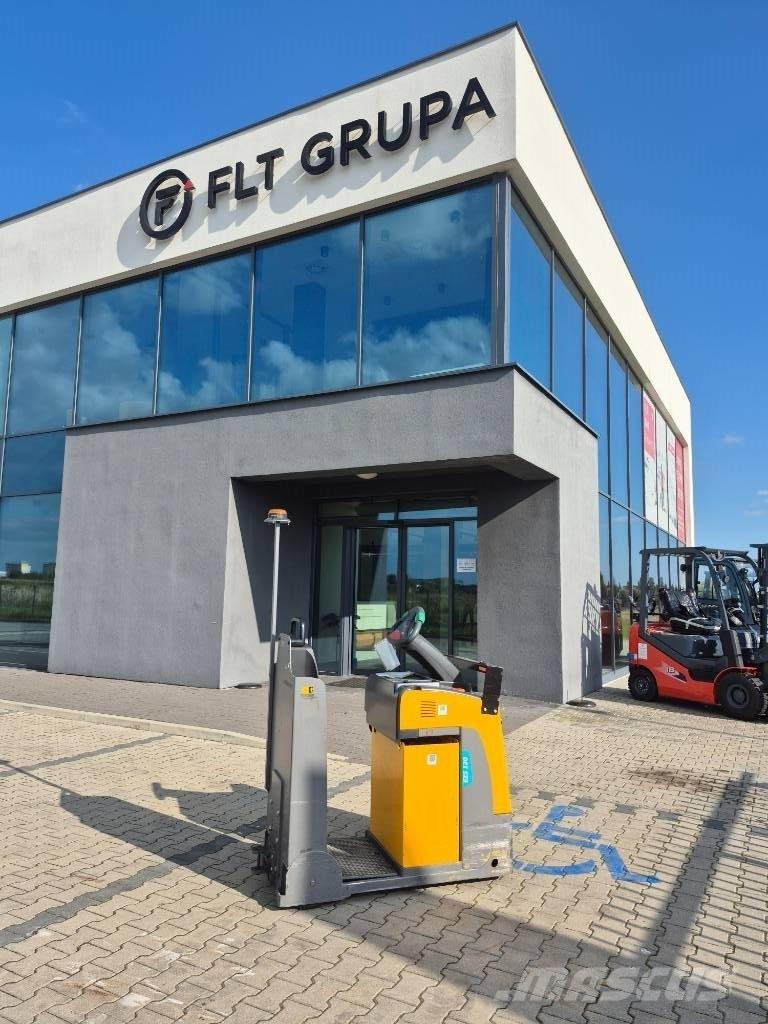 Jungheinrich EZS 130 Camioane de tractiune