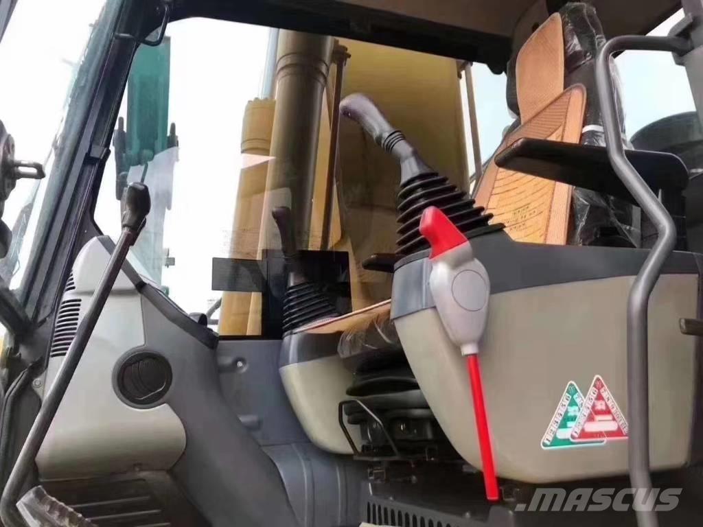 Komatsu PC 240 Excavatoare pe șenile
