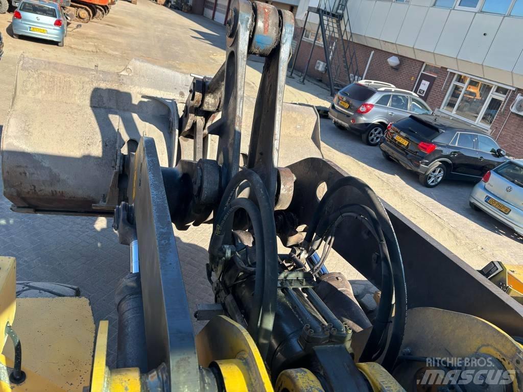 Volvo L 150 E Incarcator pe pneuri