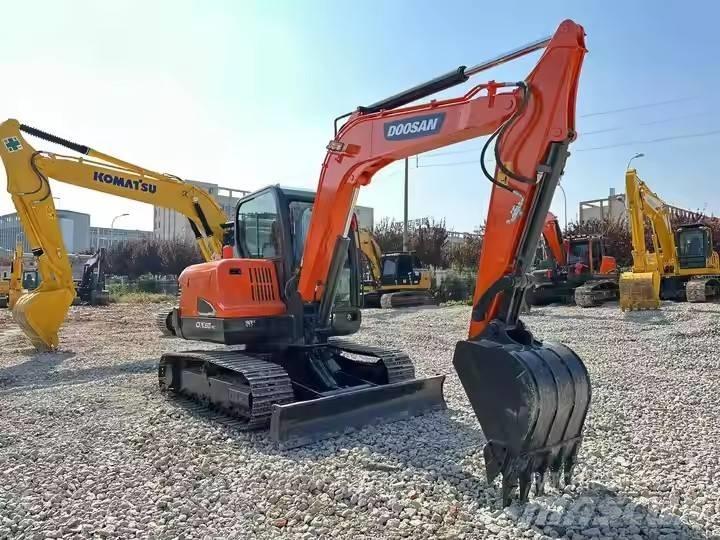 Doosan DX60-9C Excavatoare pe șenile
