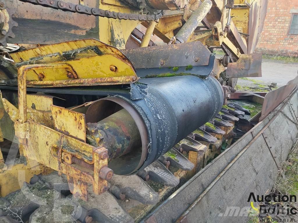 ETC 202B Excavatoare de santuri