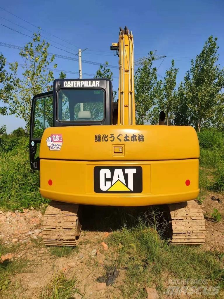 CAT 307D Excavatoare pe șenile
