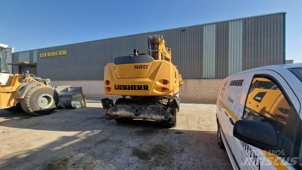Liebherr A 920 Excavatoare cu roti