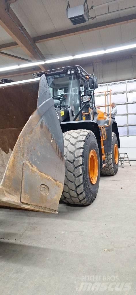 Doosan DL 420 Incarcator pe pneuri