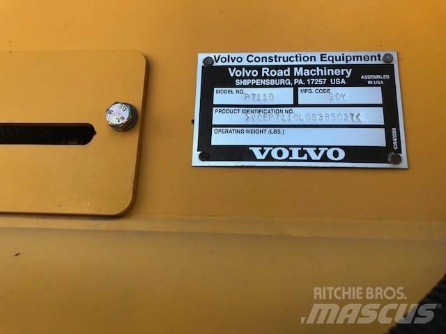 Volvo P7110 Altele