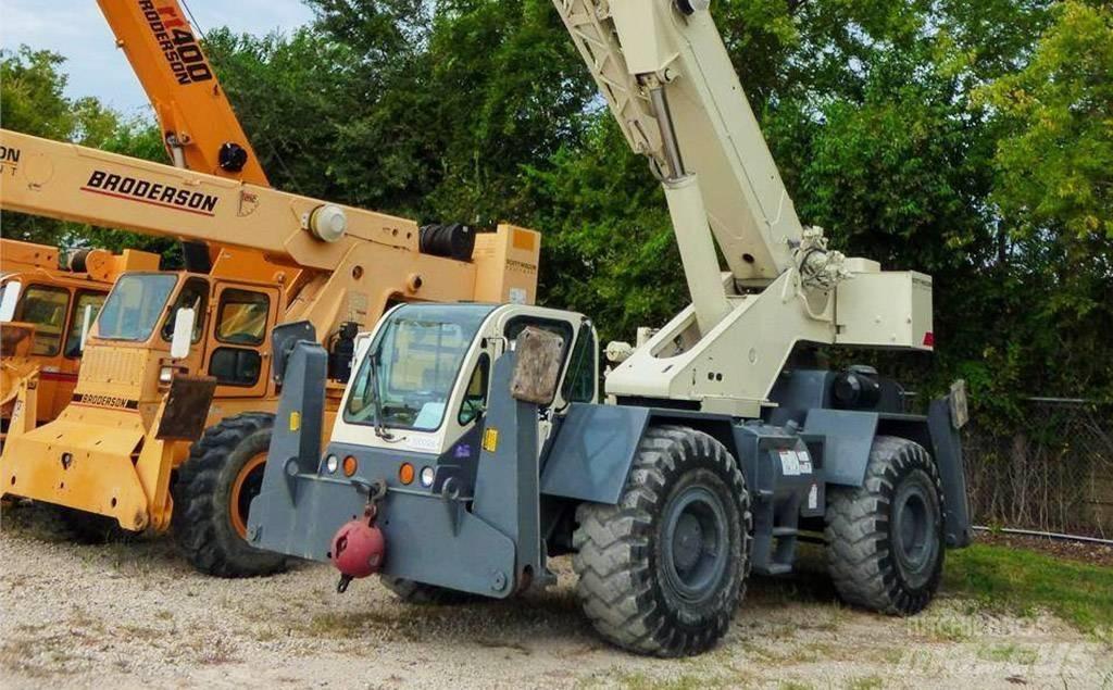 Terex CD225 Macara teren accidentat