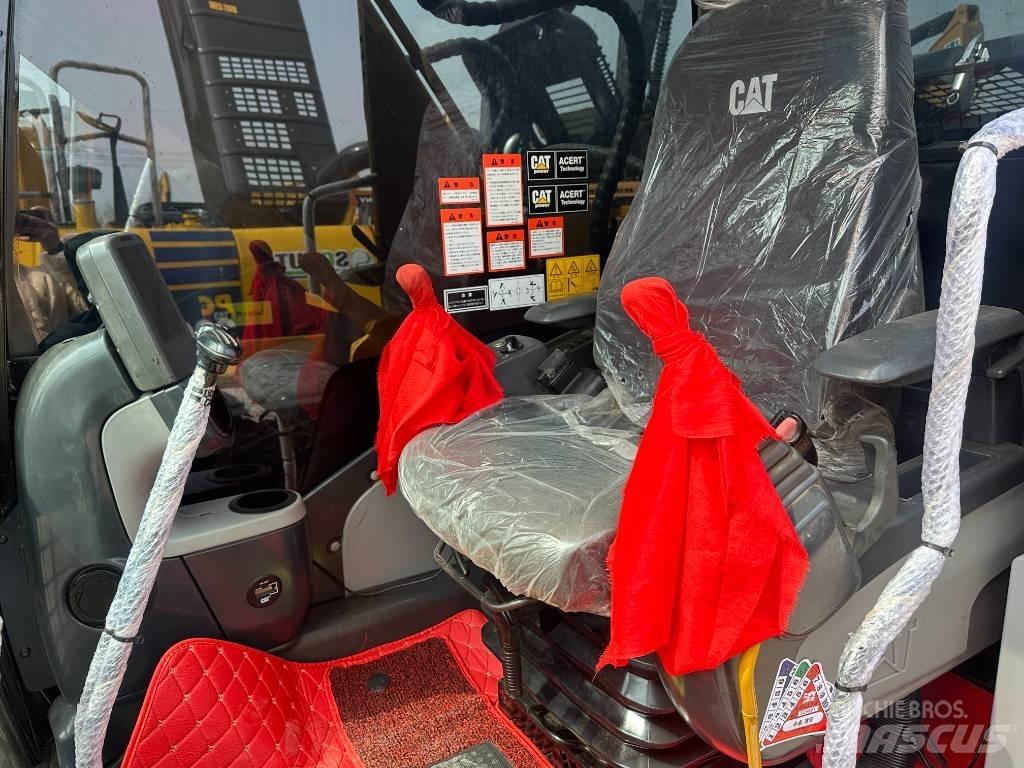 CAT 320 D Excavatoare 7t - 12t