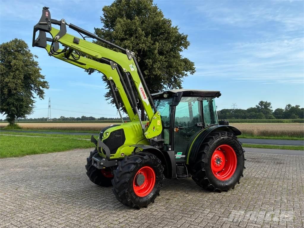 CLAAS Elios 220 Tractoare