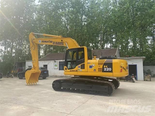 Komatsu PC 220-8 Excavatoare pe șenile
