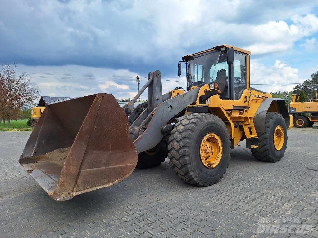 Volvo L 120 F Incarcator pe pneuri