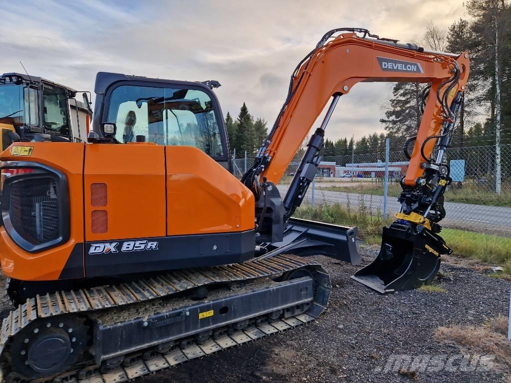 Develon DX 85 R-7 Excavatoare 7t - 12t