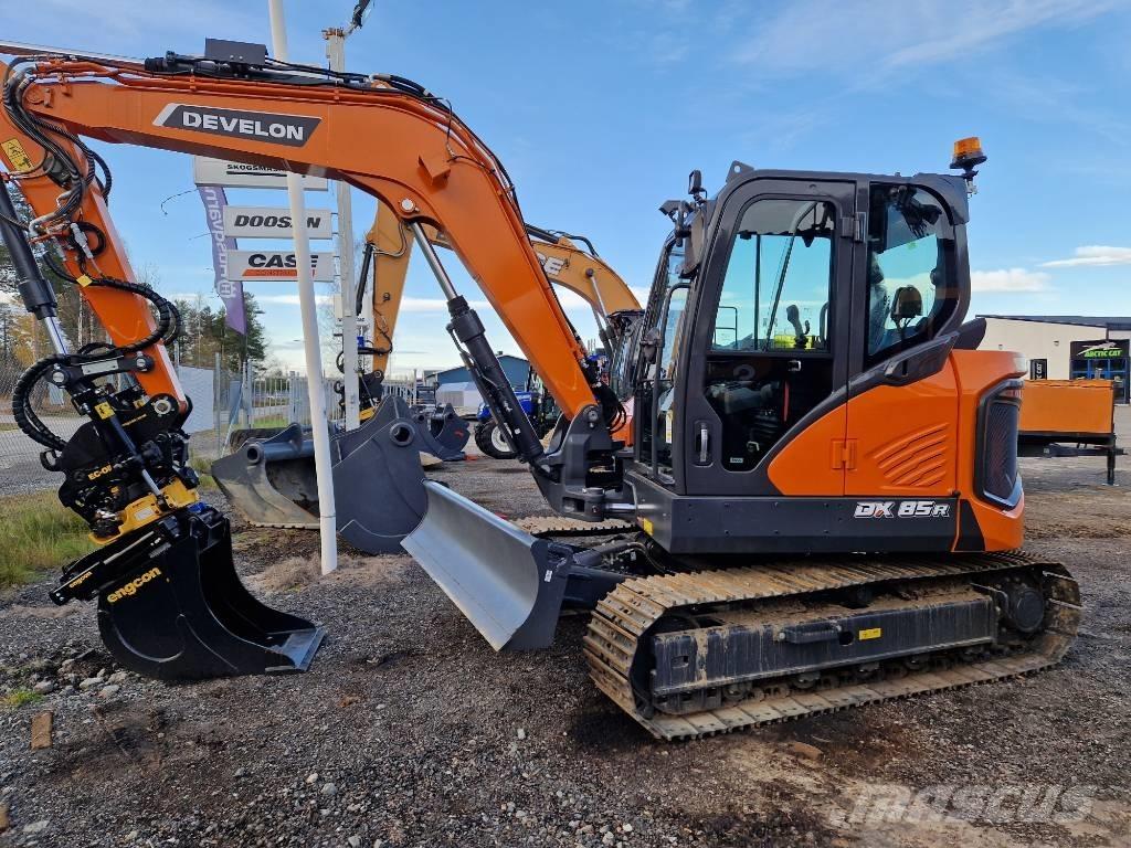 Develon DX 85 R-7 Excavatoare 7t - 12t