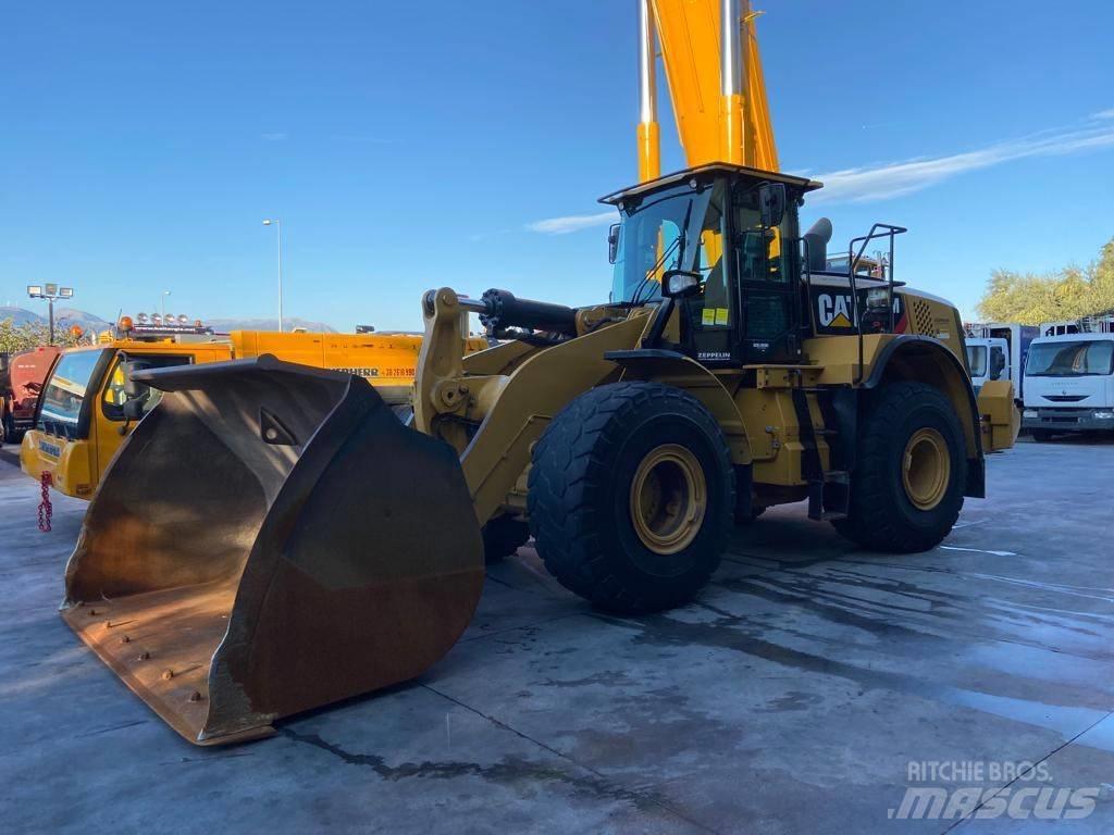 CAT 972M XE Incarcator pe pneuri