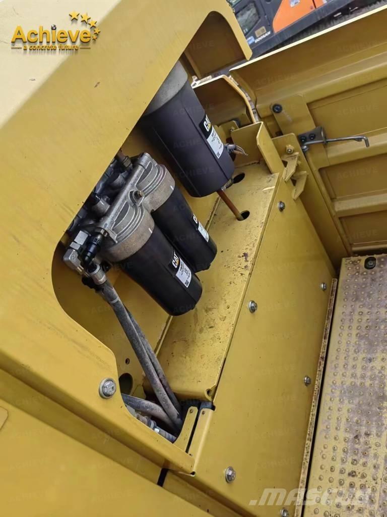 CAT 395 Excavatoare pe șenile
