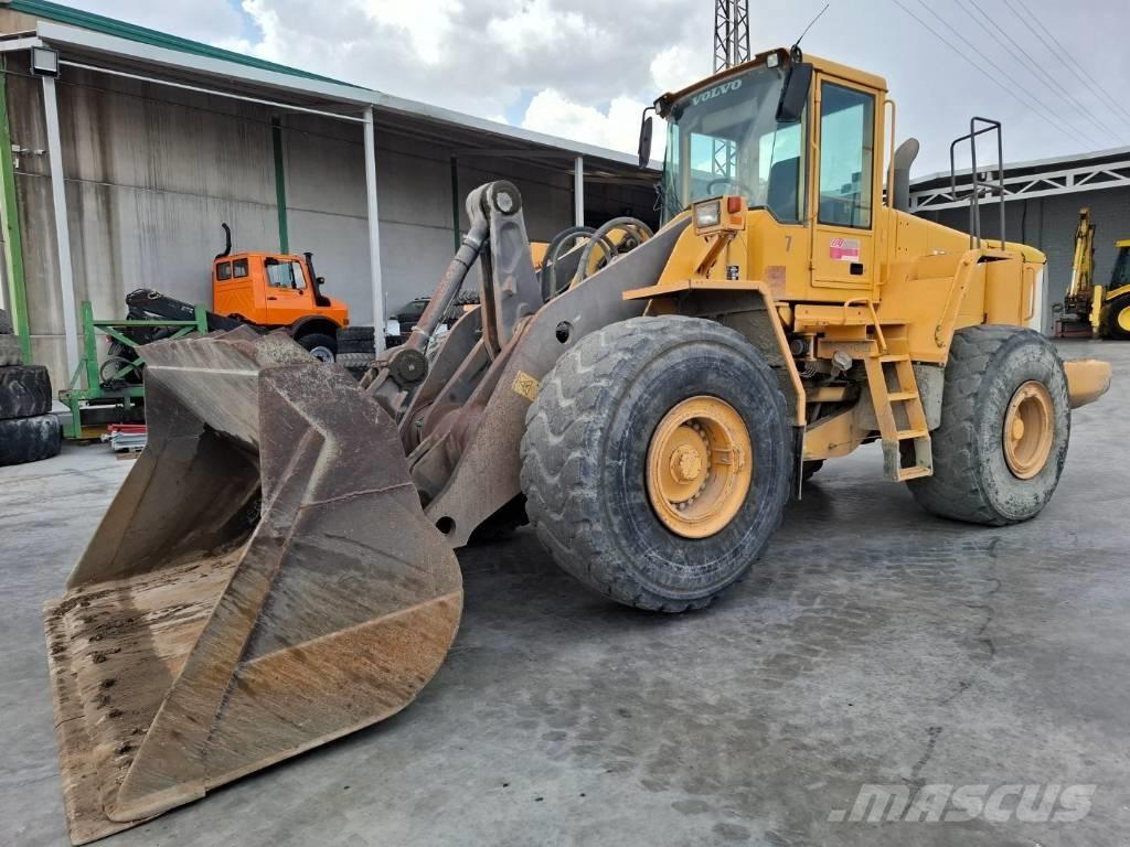 Volvo L 180 E Incarcator pe pneuri