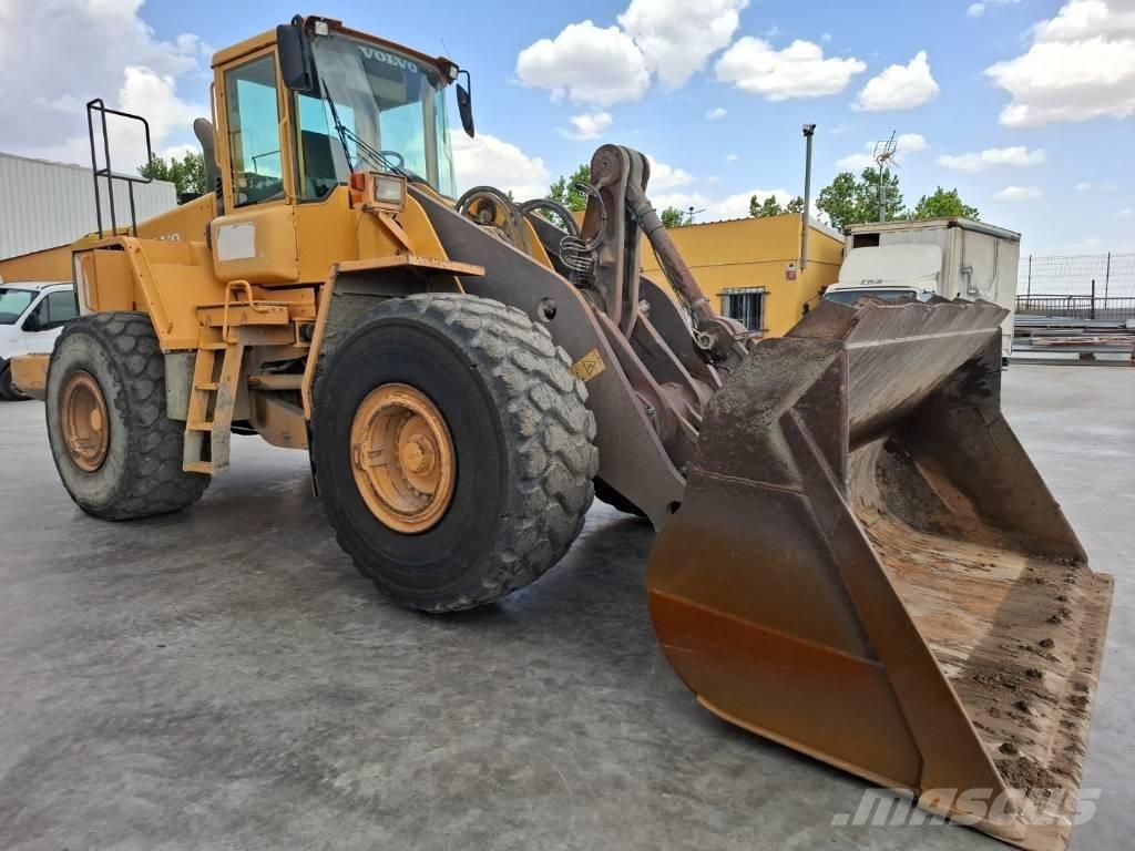 Volvo L 180 E Incarcator pe pneuri