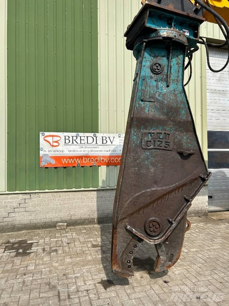 JCB JS 150 W Excavatoare cu roti