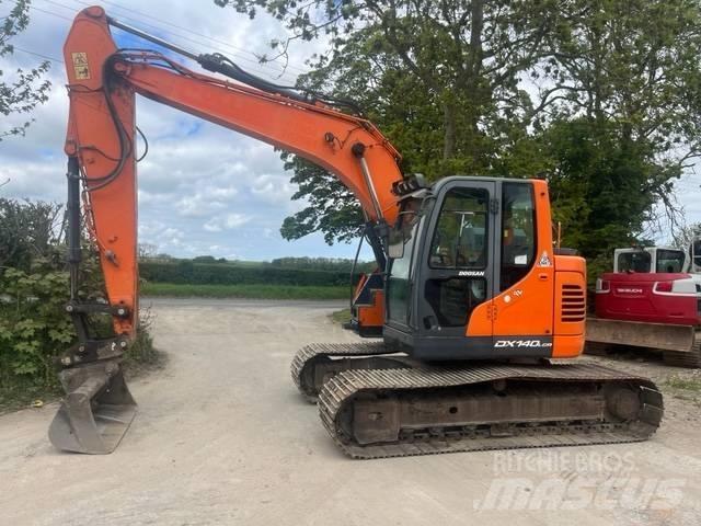 Doosan DX 140 LCR-5 Excavatoare pe șenile
