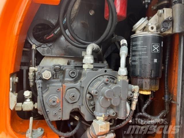 Doosan DX 140 LCR-5 Excavatoare pe șenile
