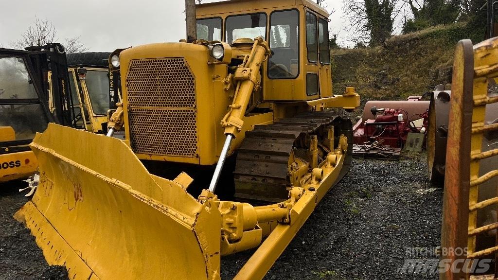 CAT D7 with ripper Buldozere pe senile