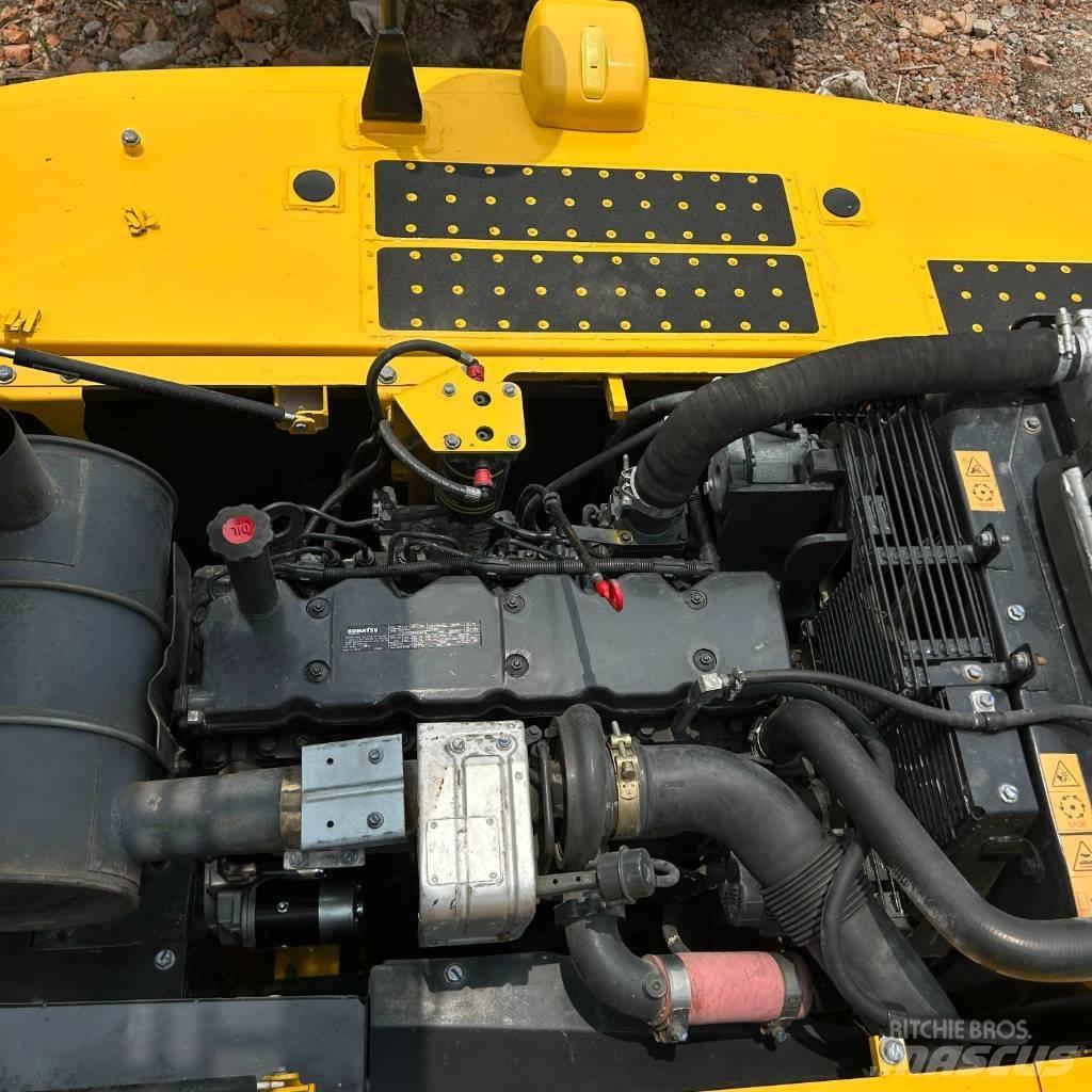 Komatsu 240-8 Excavatoare pe șenile
