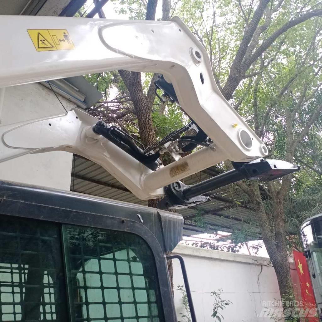 Bobcat T 770 Încarcatoare cu excavator