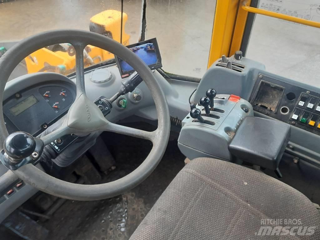 Volvo L 70 E Incarcator pe pneuri