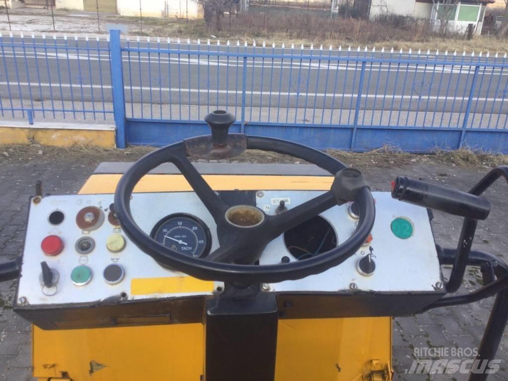 Dynapac CC 101 Cilindri compactori dubli