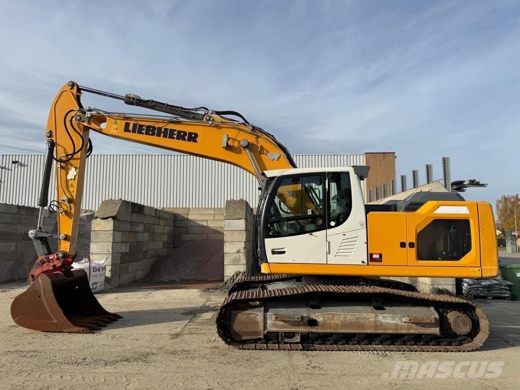 Liebherr R922 LC Excavatoare pe șenile
