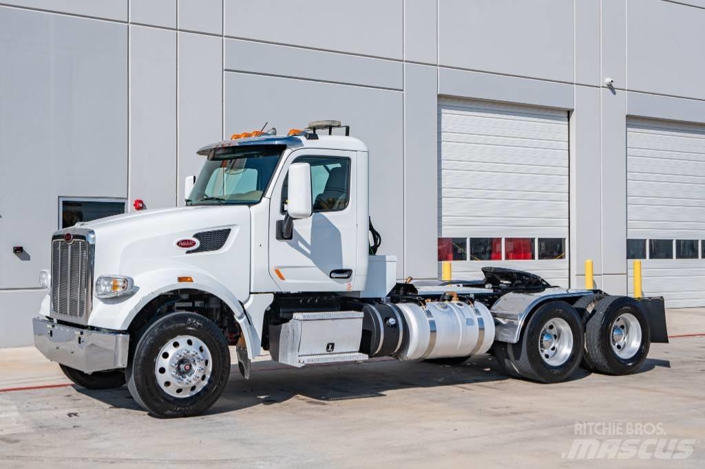 Peterbilt 567 Autotractoare