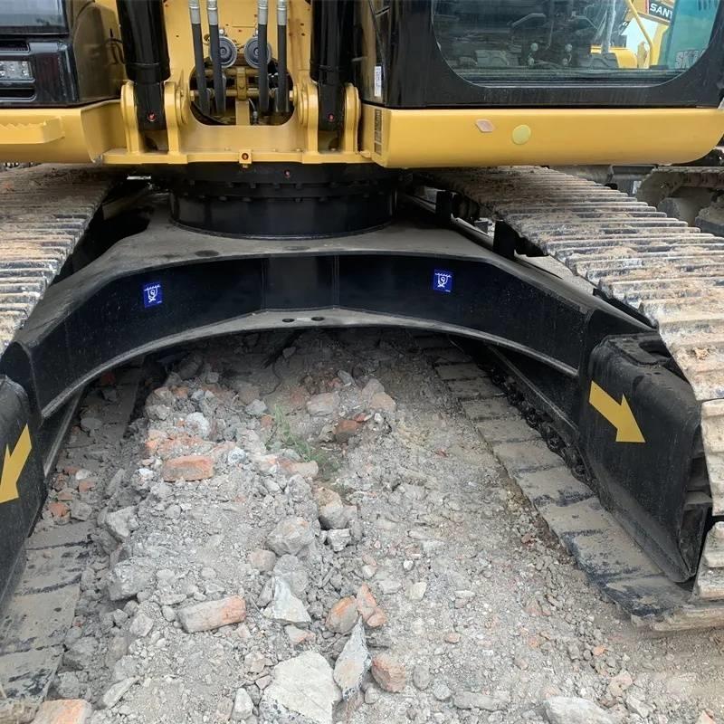 CAT 318 D Excavatoare pe șenile
