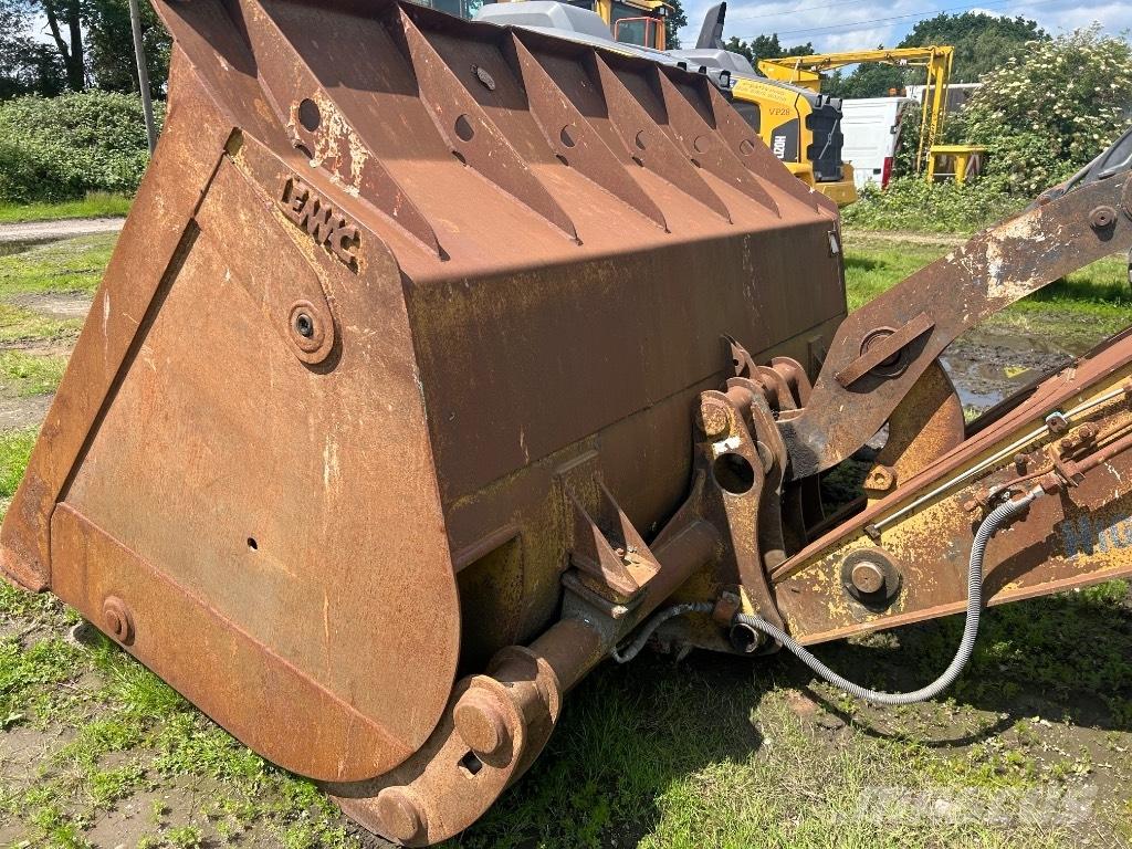 CAT 930H Incarcator pe pneuri