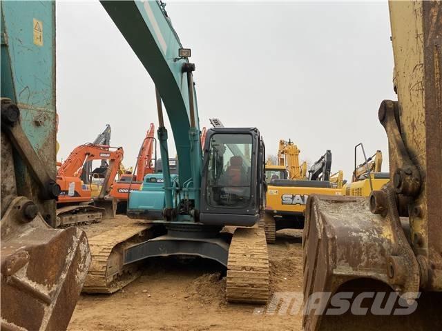 Kobelco SK 210 Excavatoare pe șenile
