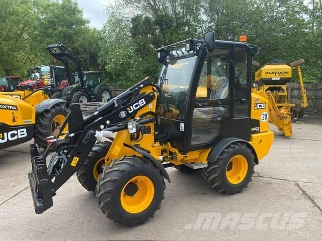 JCB 403 PLUS Manipulatoare agricole