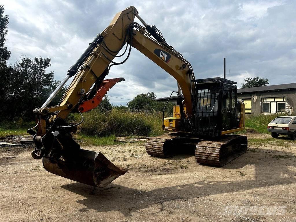 CAT 313FL Excavatoare pe șenile
