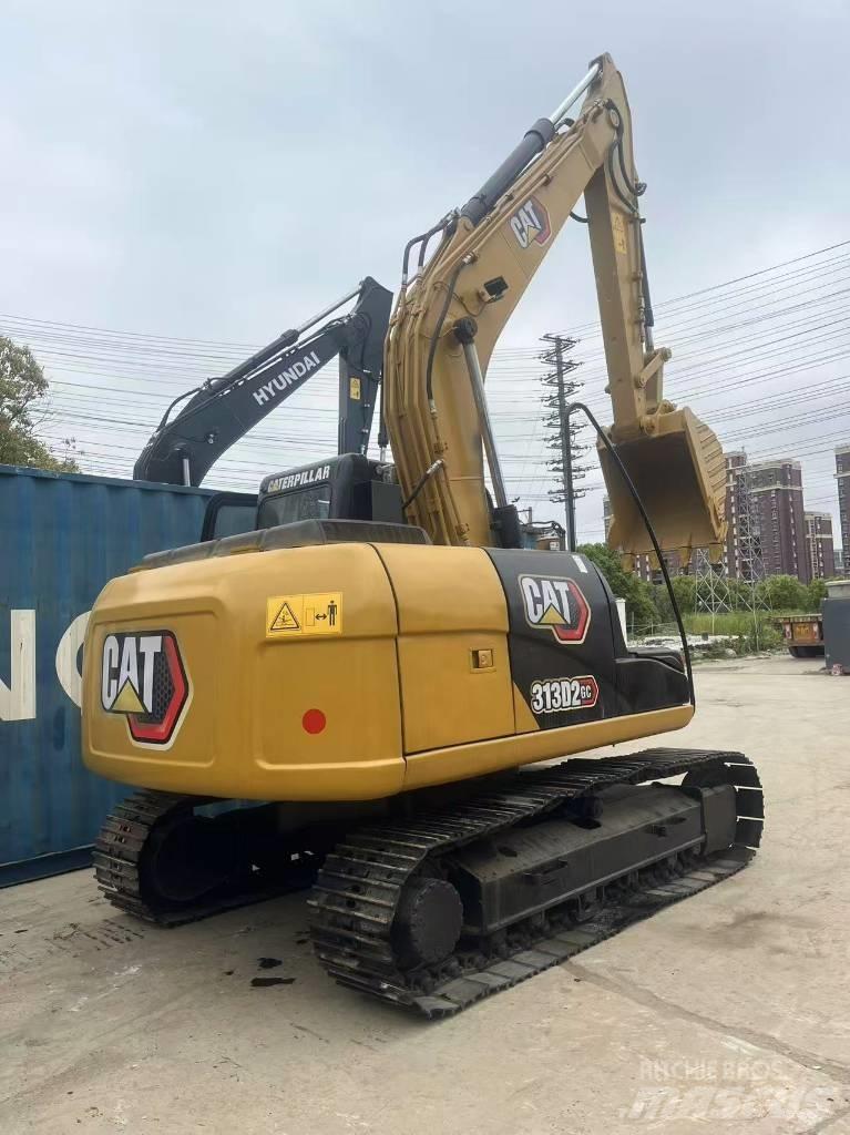 CAT 313 D Excavatoare pe șenile
