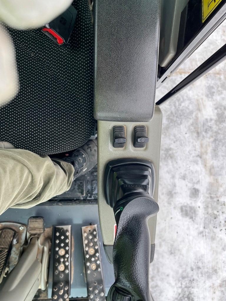 Yanmar B 95 W Excavatoare cu roti